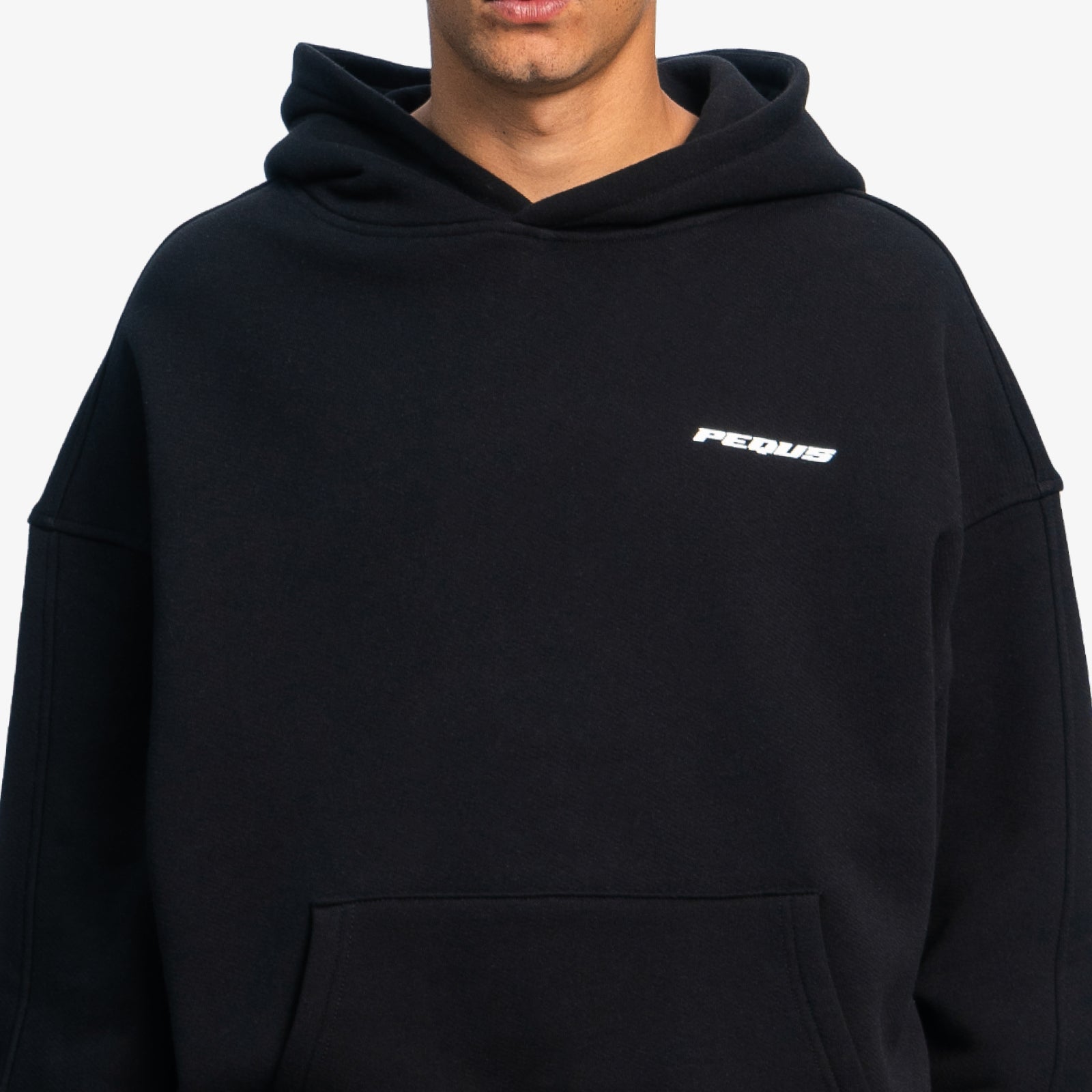 Plágia Chest Logo Hoodie