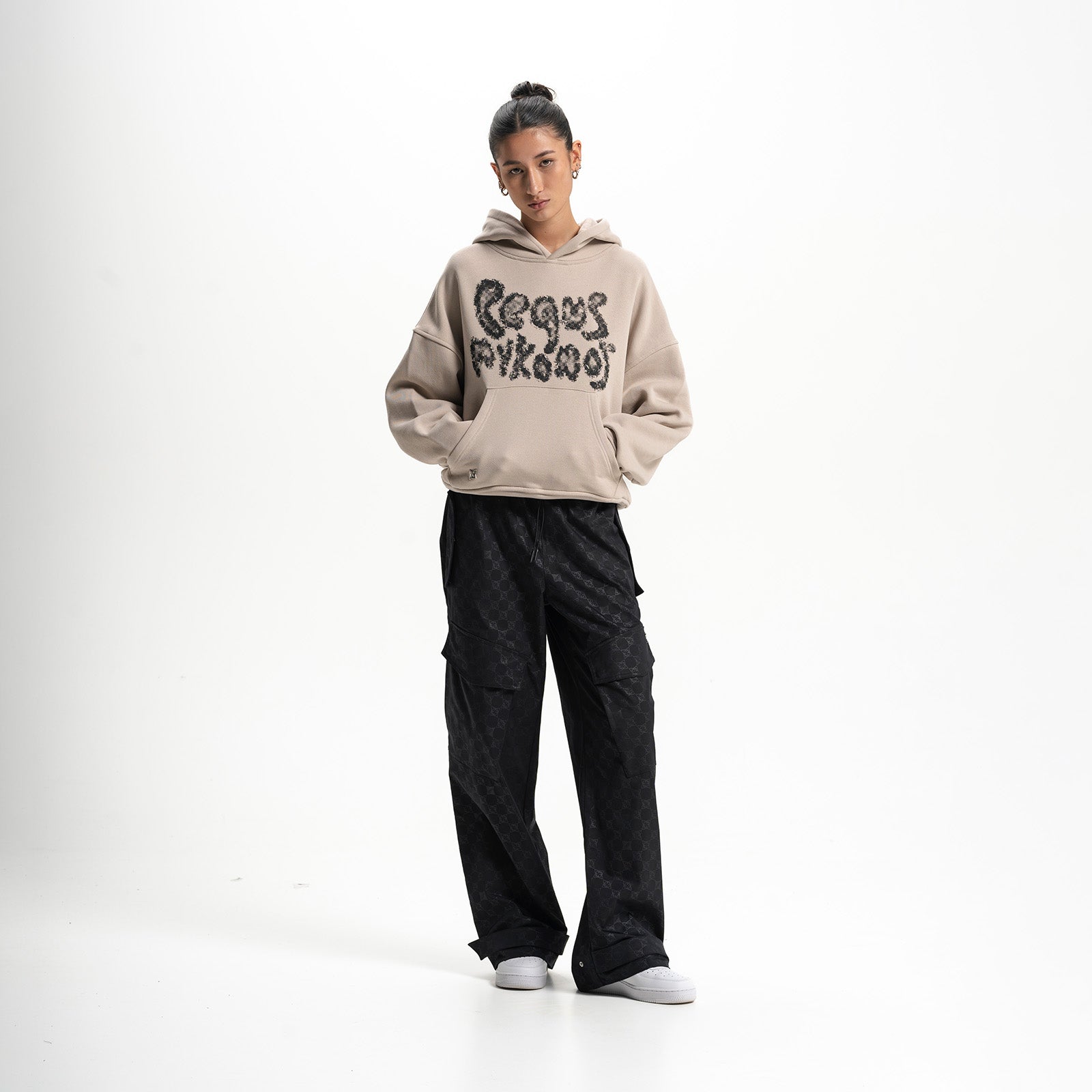 Cropped PEQUS Bubble Logo Hoodie