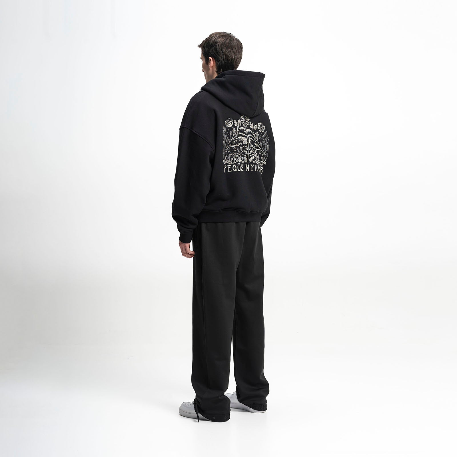 Irons Graphic Zip-Hoodie